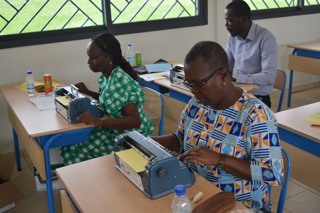 Formation Professionnelle: Formation de Professeurs pour l'Intégration des Personnes Handicapées dans les lycées professionnels